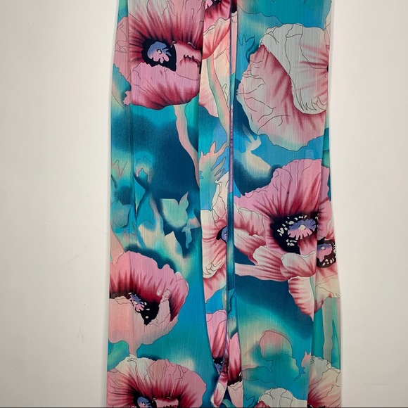 Floral Maxi Dress - Picture 3 of 8